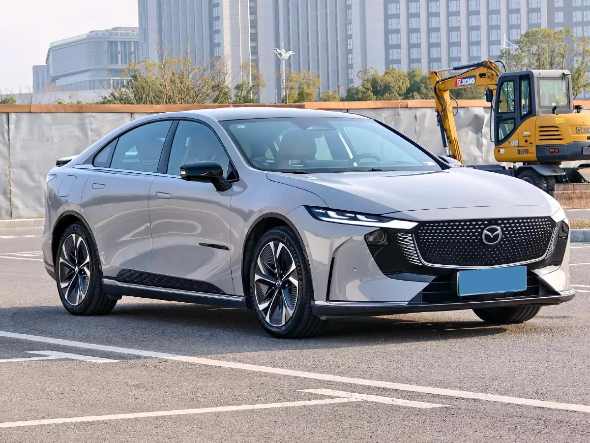 2024 Mazda EZ-6 BEV 68.8KWH,autocango,china used car exporter,china ev exporter,chinese used car exporter,chinese used ev exporter