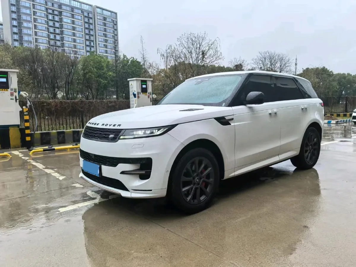 2024 Land Rover Range Rover Sport 3.0T 400HP L6 8AT,autocango,china used car exporter,china ev exporter,chinese used car exporter,chinese used ev exporter