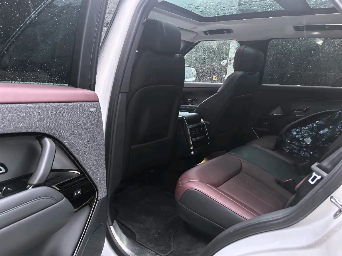 2024 Land Rover Range Rover Sport 3.0T 400HP L6 8AT,autocango,china used car exporter,china ev exporter,chinese used car exporter,chinese used ev exporter