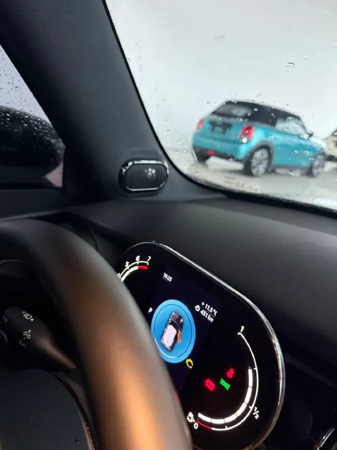 2023 MINI MINI 2.0T 178HP L4 7DCT,autocango,china used car exporter,china ev exporter,chinese used car exporter,chinese used ev exporter