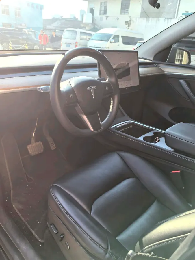 2022 Tesla Model Y BEV 60KWH,autocango,china used car exporter,china ev exporter,chinese used car exporter,chinese used ev exporter