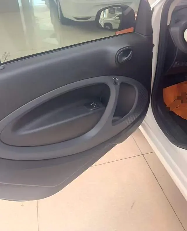 2018 Smart smart forfour 0.9T 90HP L3 6DCT,autocango,china used car exporter,china ev exporter,chinese used car exporter,chinese used ev exporter