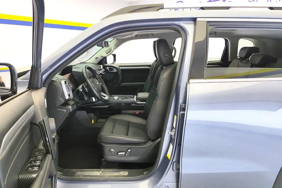 2021 Haval Dargo 2.0T 211HP L4 7DCT,autocango,china used car exporter,china ev exporter,chinese used car exporter,chinese used ev exporter