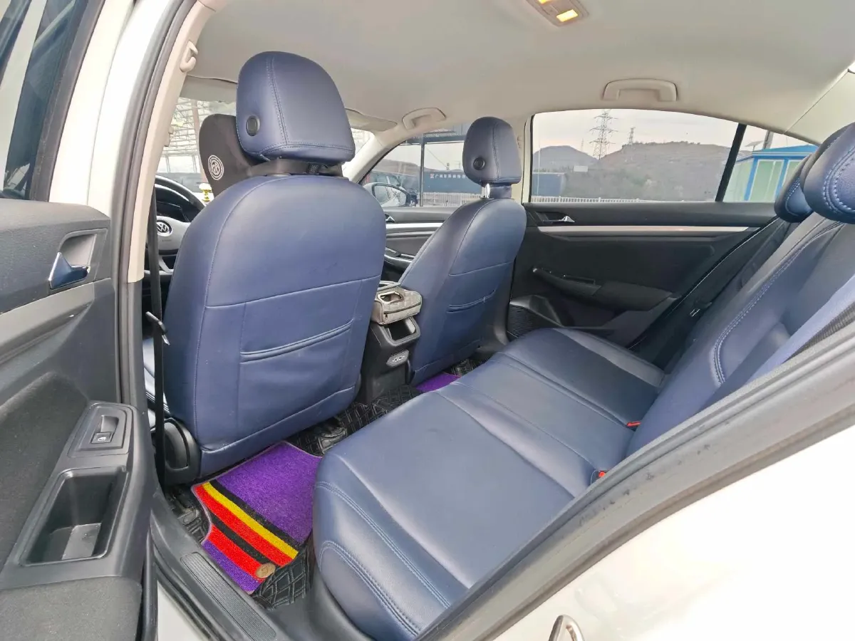 2021 Volkswagen Bora 1.5L 113HP L4 6AT,autocango,china used car exporter,china ev exporter,chinese used car exporter,chinese used ev exporter