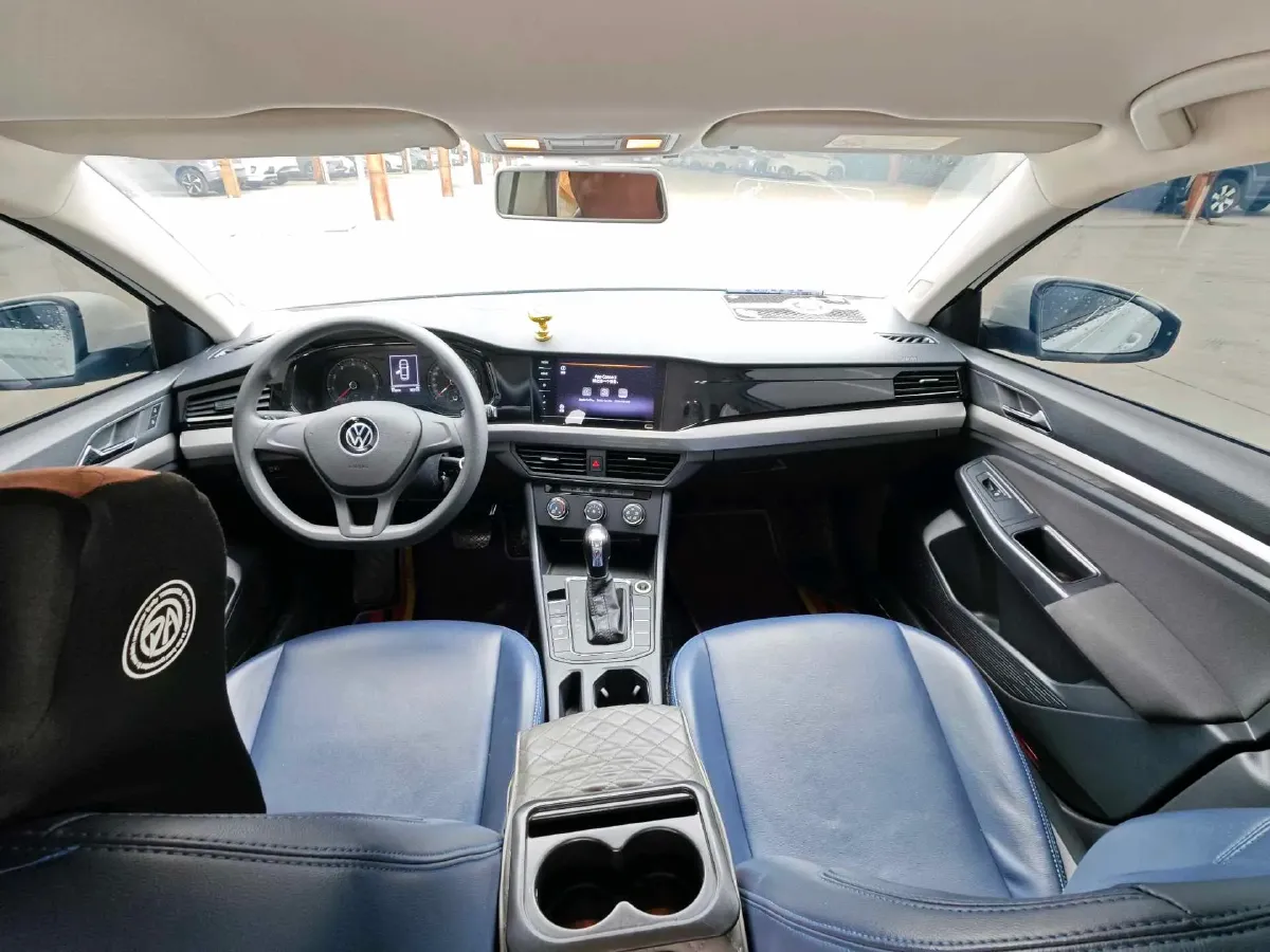 2021 Volkswagen Bora 1.5L 113HP L4 6AT,autocango,china used car exporter,china ev exporter,chinese used car exporter,chinese used ev exporter