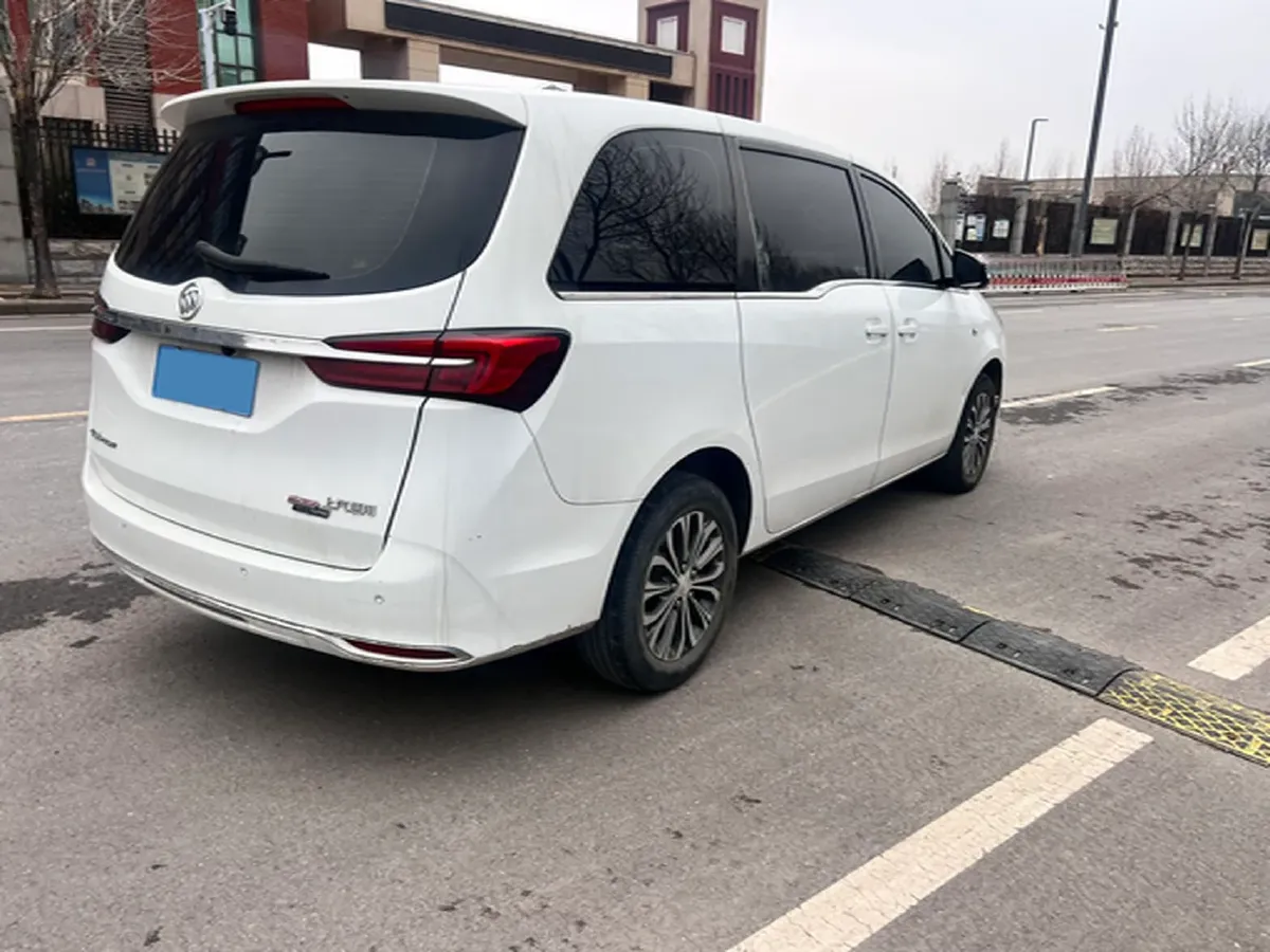 2022 Buick GL8 2.0T 237HP L4 9AT,autocango,china used car exporter,china ev exporter,chinese used car exporter,chinese used ev exporter