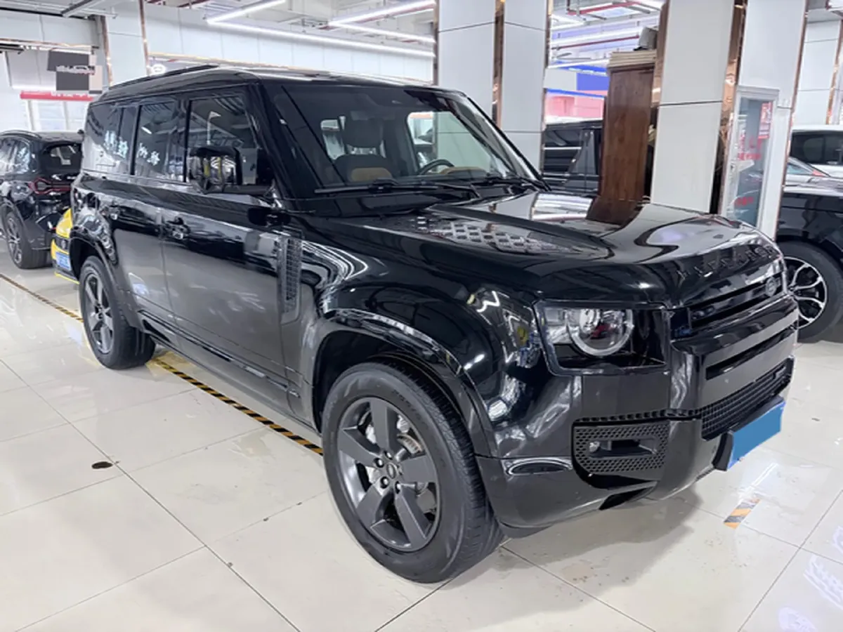 2023 Land Rover Defender 3.0T 400HP L6 8AT,autocango,china used car exporter,china ev exporter,chinese used car exporter,chinese used ev exporter