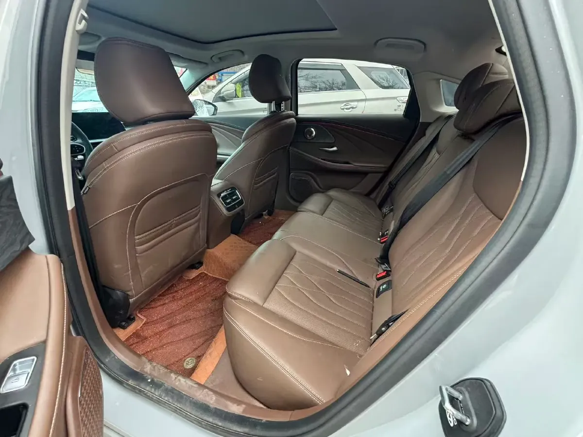 2023 Chery Arrizo 8 2.0T 254HP L4 7DCT,autocango,china used car exporter,china ev exporter,chinese used car exporter,chinese used ev exporter