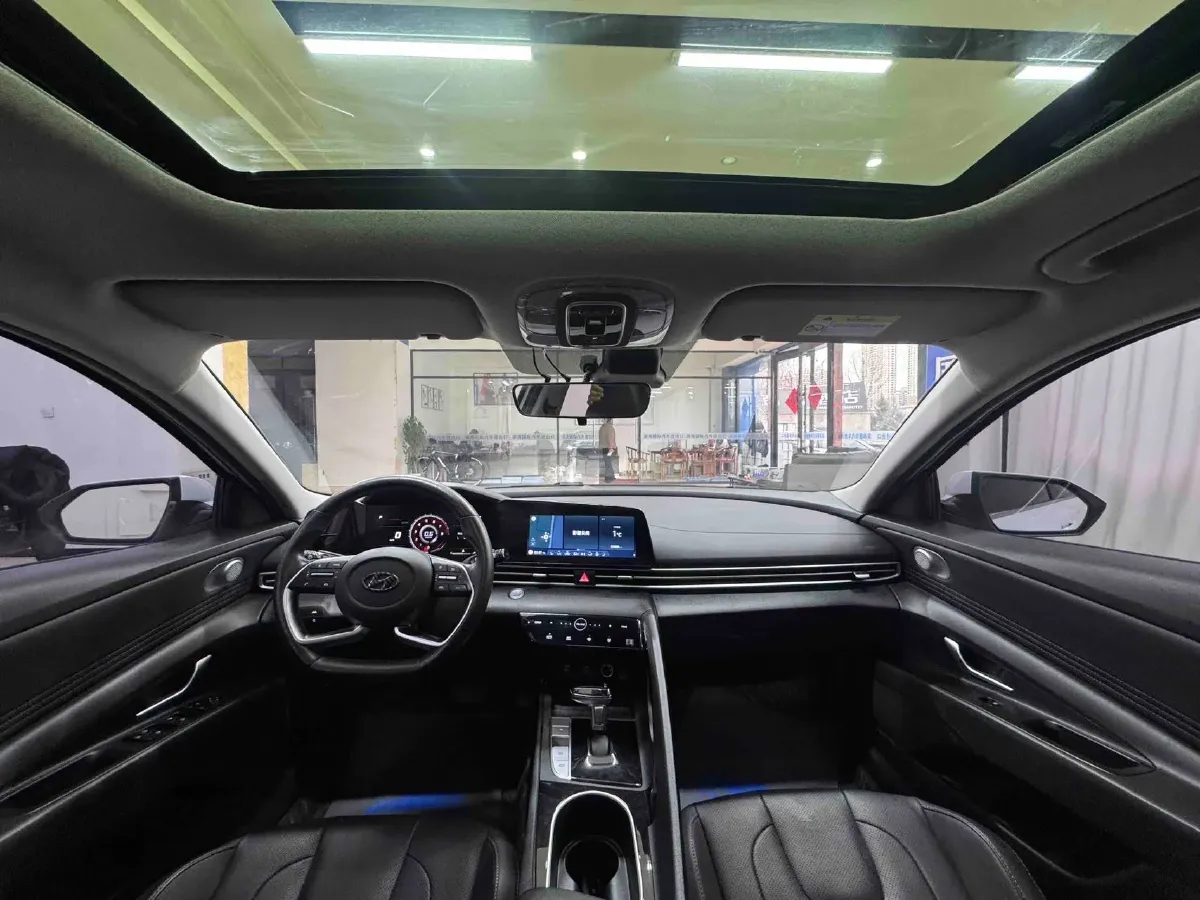 2021 Hyundai Elantra 1.5L 115HP L4 CVT,autocango,china used car exporter,china ev exporter,chinese used car exporter,chinese used ev exporter