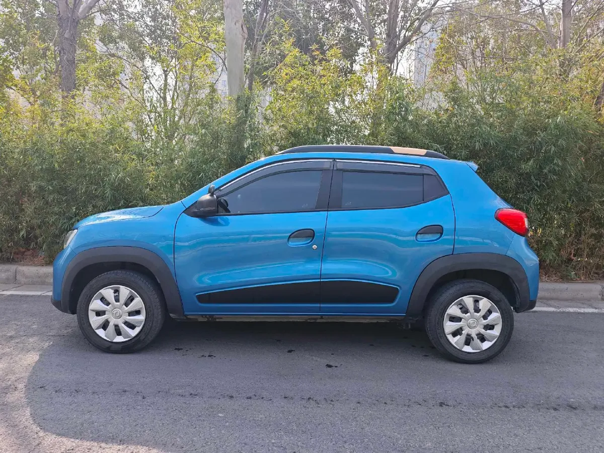 2022 WuLing HongGuang MINI EV BEV 13.8KWH,autocango,china used car exporter,china ev exporter,chinese used car exporter,chinese used ev exporter