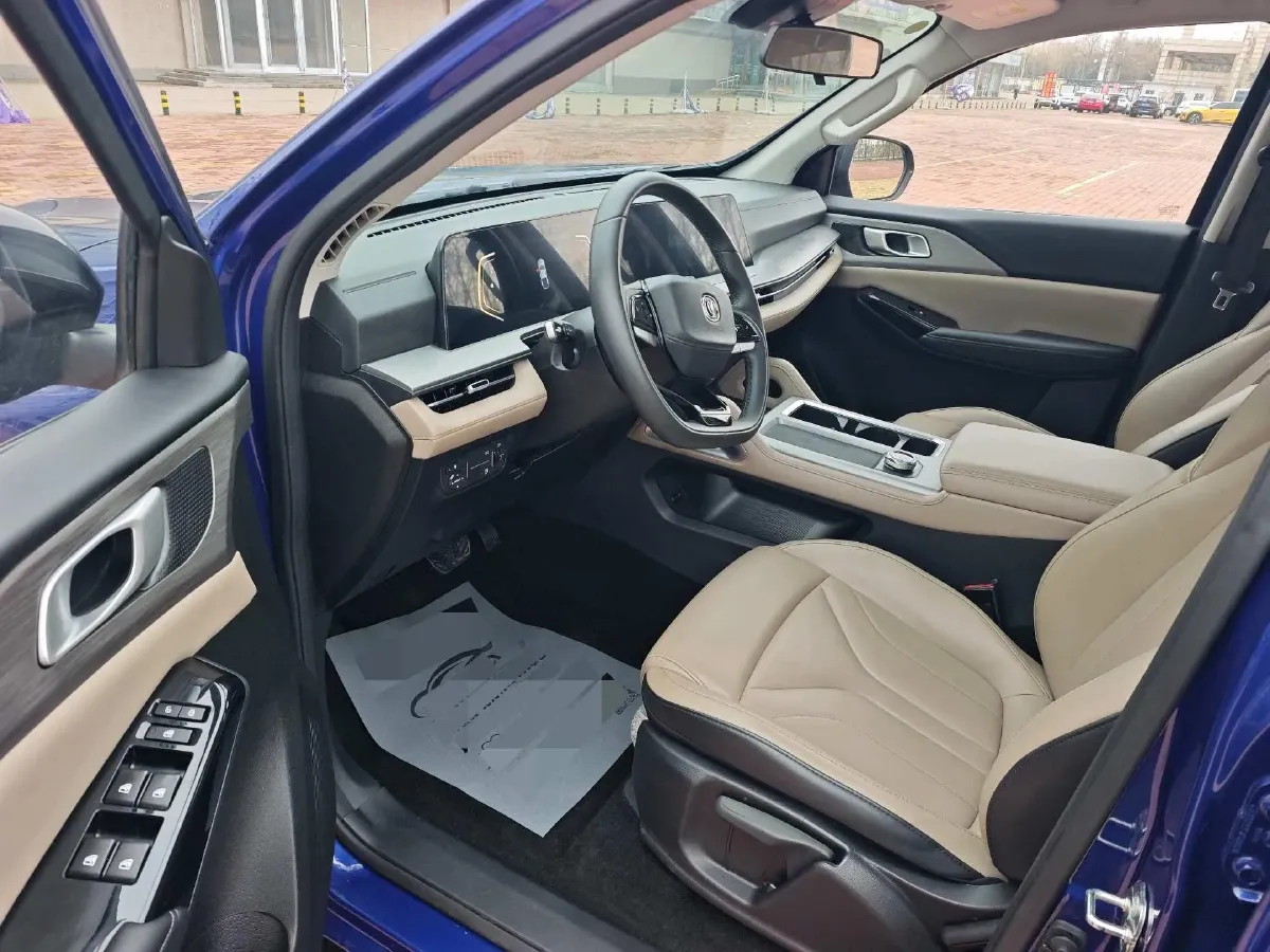 2024 ChangAn Hunter 2.0T 190HP L4 REEV 31.18KWH,autocango,china used car exporter,china ev exporter,chinese used car exporter,chinese used ev exporter