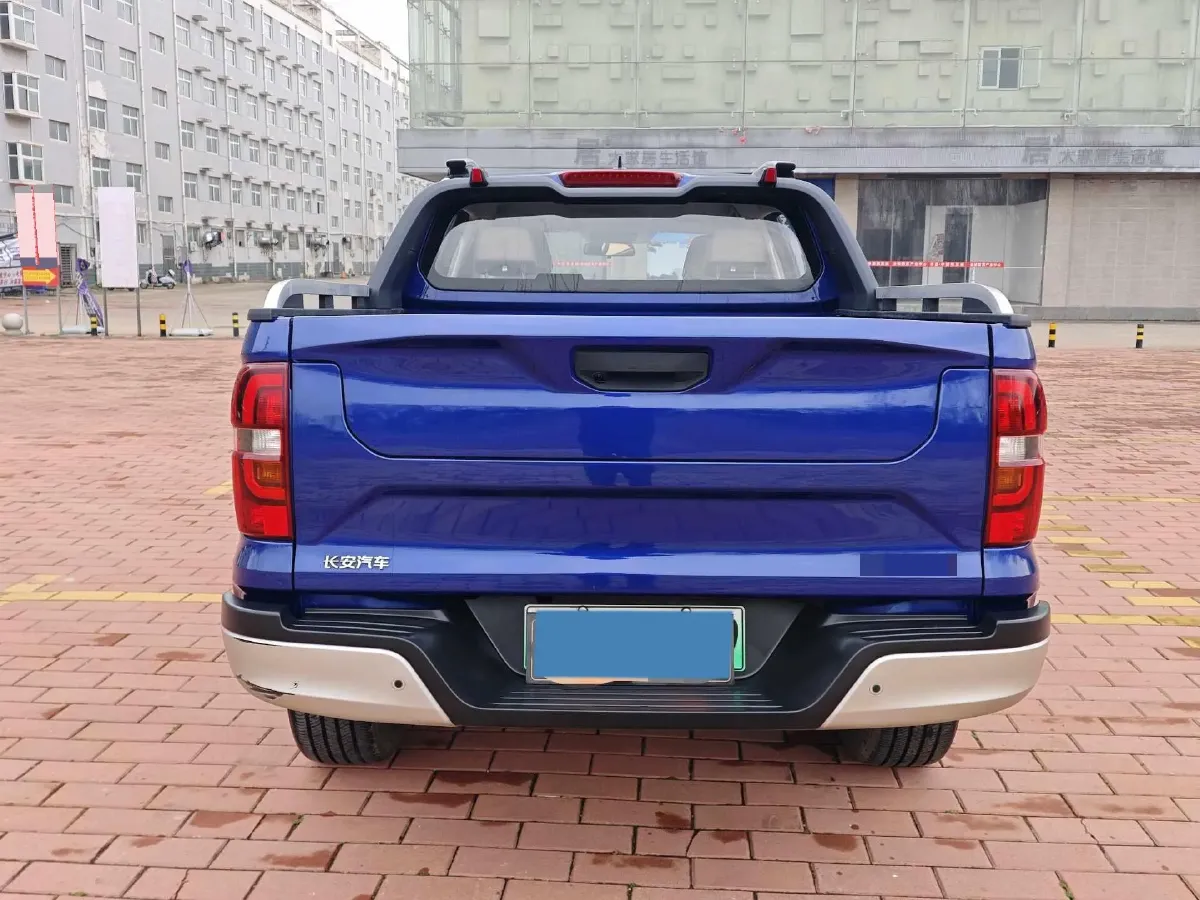 2024 ChangAn Hunter 2.0T 190HP L4 REEV 31.18KWH,autocango,china used car exporter,china ev exporter,chinese used car exporter,chinese used ev exporter