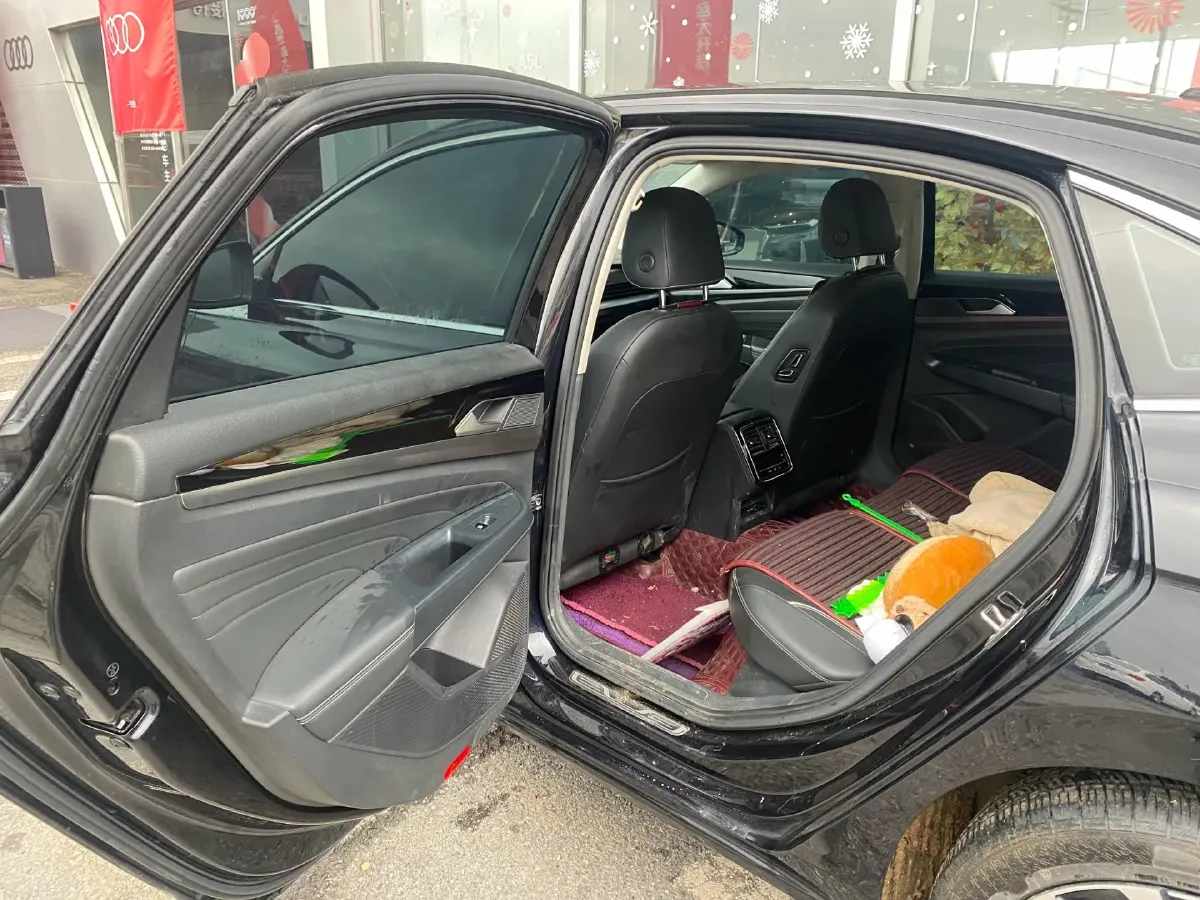 2022 Skoda Kodiak GT 2.0T 186HP L4 7DCT,autocango,china used car exporter,china ev exporter,chinese used car exporter,chinese used ev exporter