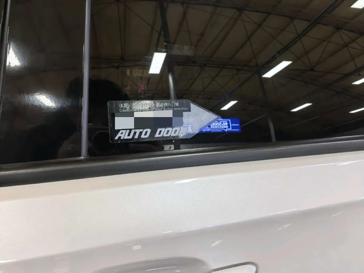 2023 Buick GL8 2.0T 237HP L4 9AT,autocango,china used car exporter,china ev exporter,chinese used car exporter,chinese used ev exporter