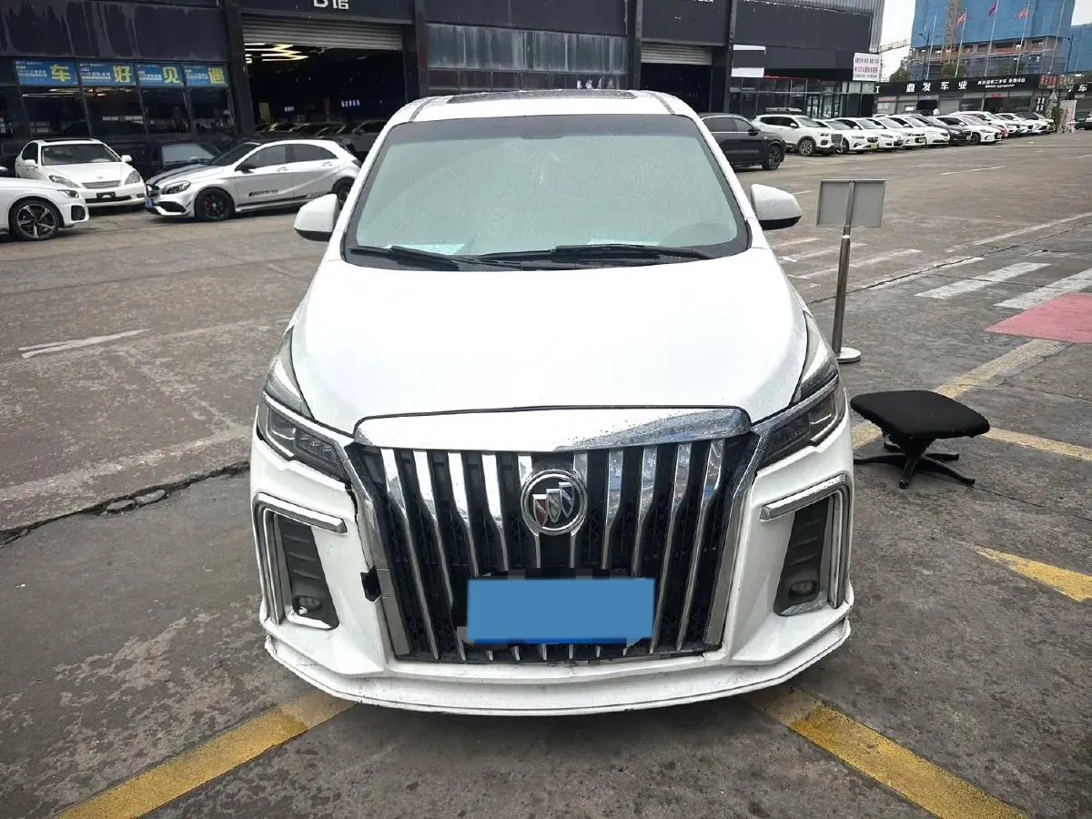 2021 Buick GL8 2.0T 237HP L4 9AT,autocango,china used car exporter,china ev exporter,chinese used car exporter,chinese used ev exporter