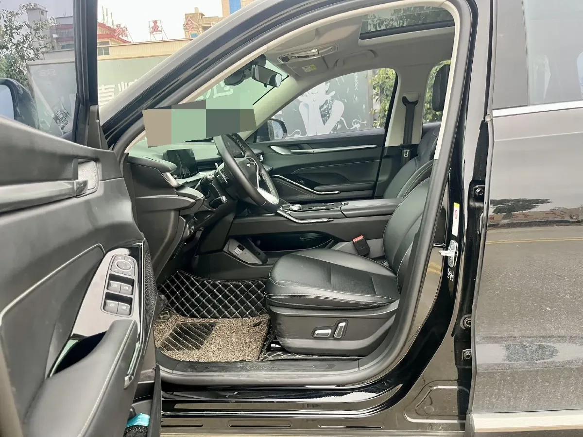 2021 Haval H6 2.0T 211HP L4 7DCT,autocango,china used car exporter,china ev exporter,chinese used car exporter,chinese used ev exporter