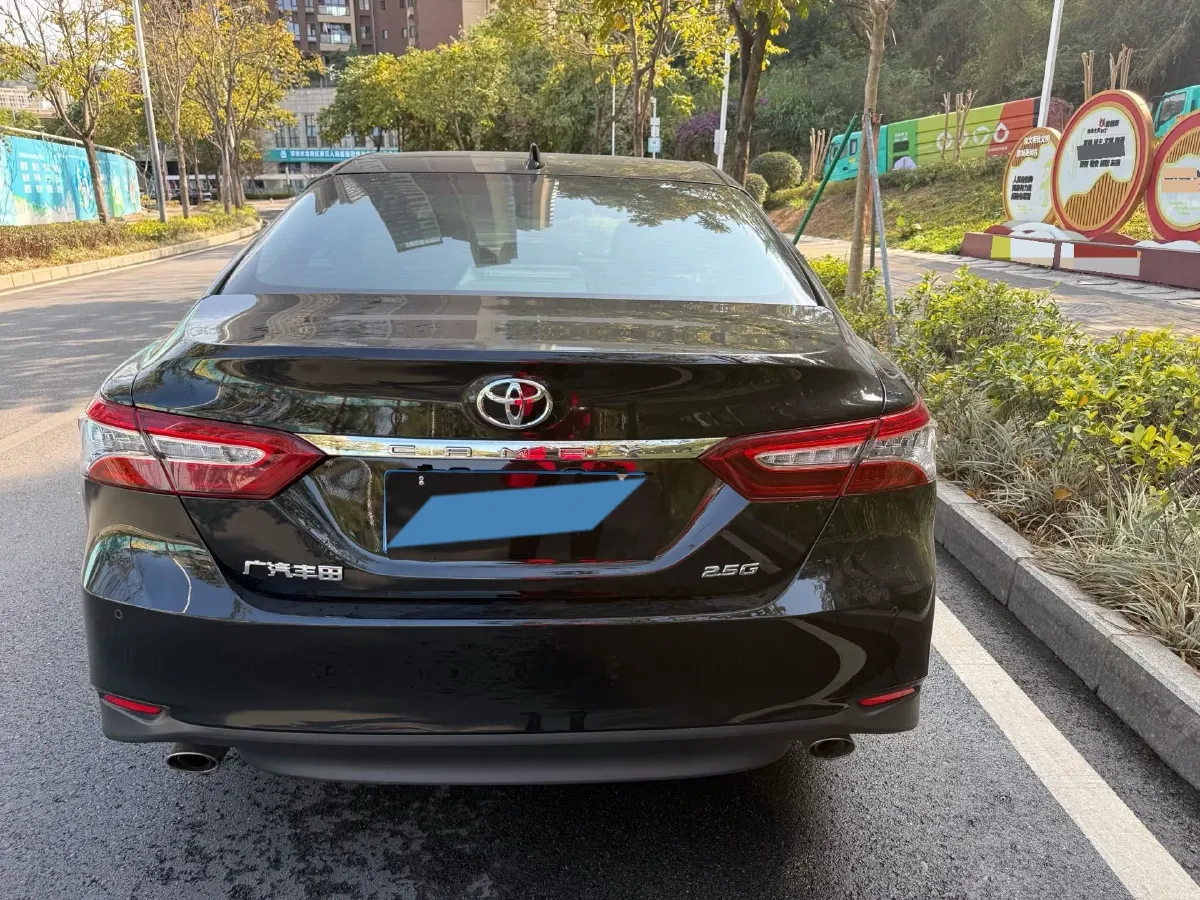 2021 Toyota Camry 2.5L 209HP L4 8AT,autocango,china used car exporter,china ev exporter,chinese used car exporter,chinese used ev exporter