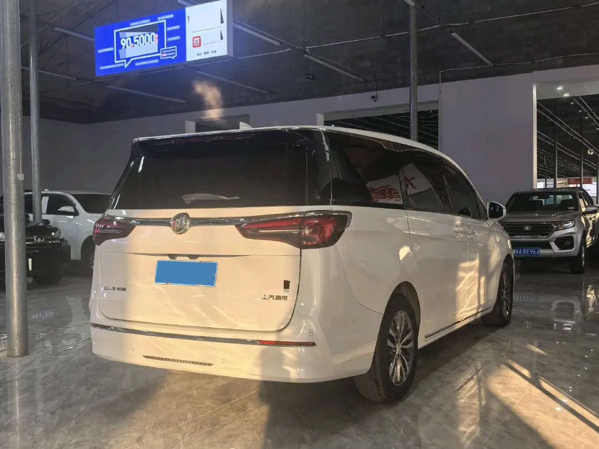 2023 Buick GL8 2.0T 237HP L4 9AT,autocango,china used car exporter,china ev exporter,chinese used car exporter,chinese used ev exporter