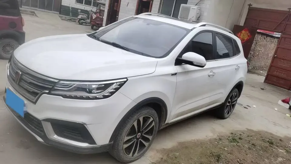 2018 Roewe i6 1.5T 169HP L4 6MT,autocango,china used car exporter,china ev exporter,chinese used car exporter,chinese used ev exporter