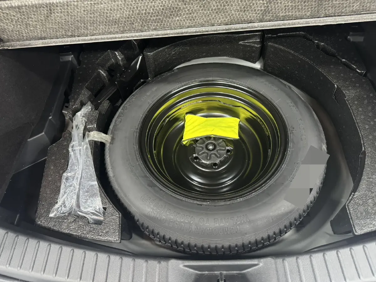 2022 Hyundai Tucson 2.0L 150HP L4 6AT Hybrid,autocango,china used car exporter,china ev exporter,chinese used car exporter,chinese used ev exporter