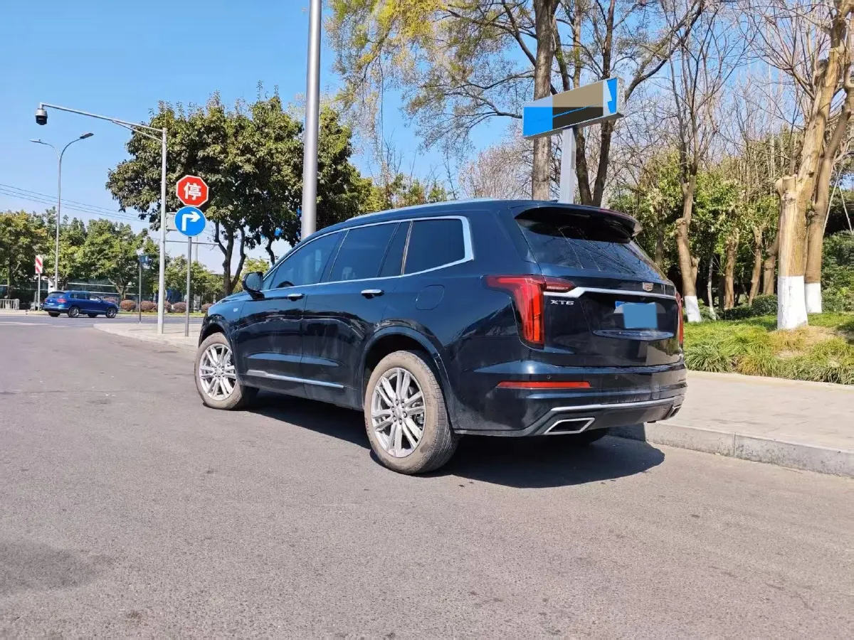 2021 Cadillac XT4 2.0T 237HP L4 9AT,autocango,china used car exporter,china ev exporter,chinese used car exporter,chinese used ev exporter