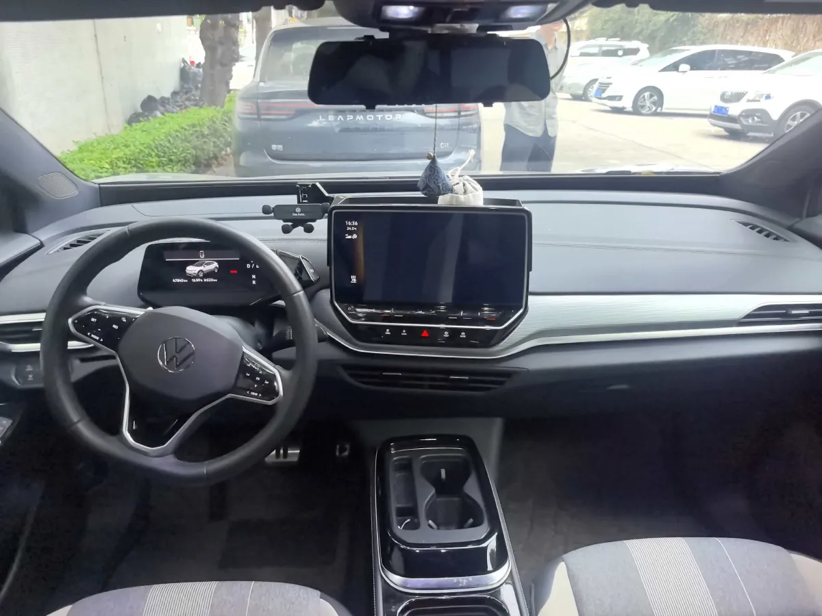 2024 Volkswagen ID.4 Crozz BEV 84.8KWH,autocango,china used car exporter,china ev exporter,chinese used car exporter,chinese used ev exporter