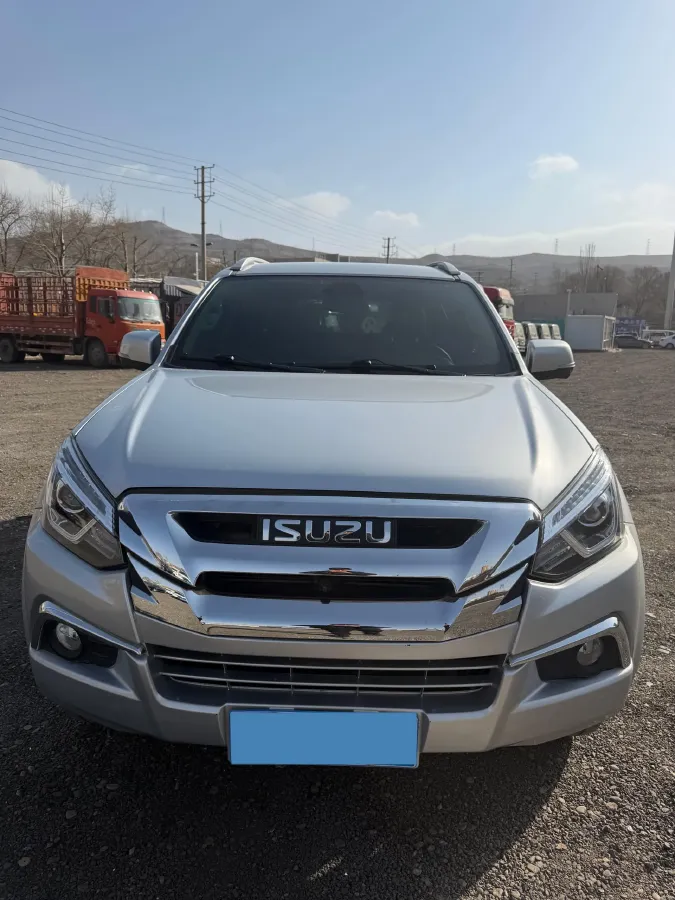 2020 Isuzu Mu-X 1.9T 166HP L4 6AT,autocango,china used car exporter,china ev exporter,chinese used car exporter,chinese used ev exporter