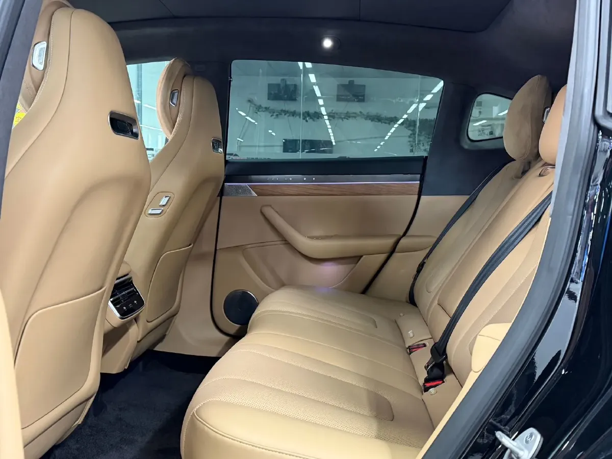 2024 HIMA R7 BEV 82KWH,autocango,china used car exporter,china ev exporter,chinese used car exporter,chinese used ev exporter