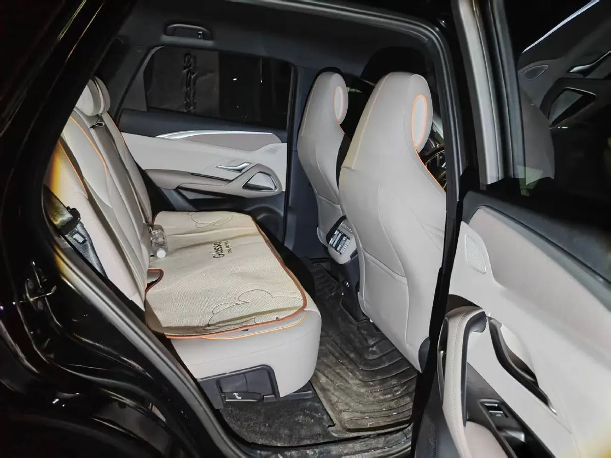 2024 BYD Song Pro 1.5L 110HP L4 E-CVT PHEV 12.9KWH,autocango,china used car exporter,china ev exporter,chinese used car exporter,chinese used ev exporter