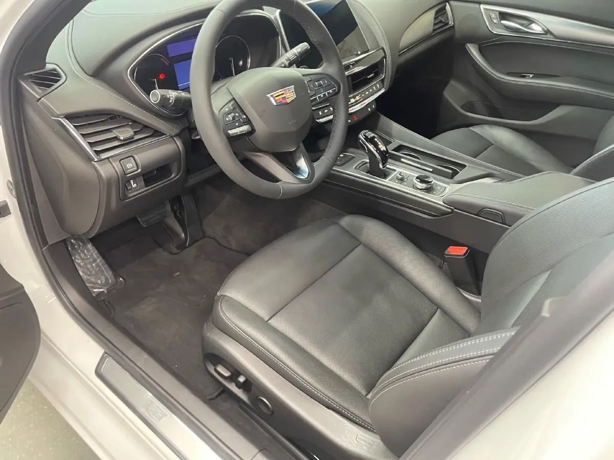 2022 Cadillac CT5 2.0T 237HP L4 10AT,autocango,china used car exporter,china ev exporter,chinese used car exporter,chinese used ev exporter