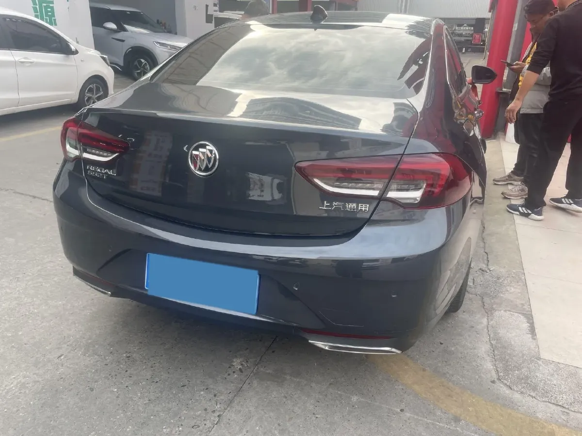 2020 Buick Regal 1.5T 169HP L4 9AT,autocango,china used car exporter,china ev exporter,chinese used car exporter,chinese used ev exporter