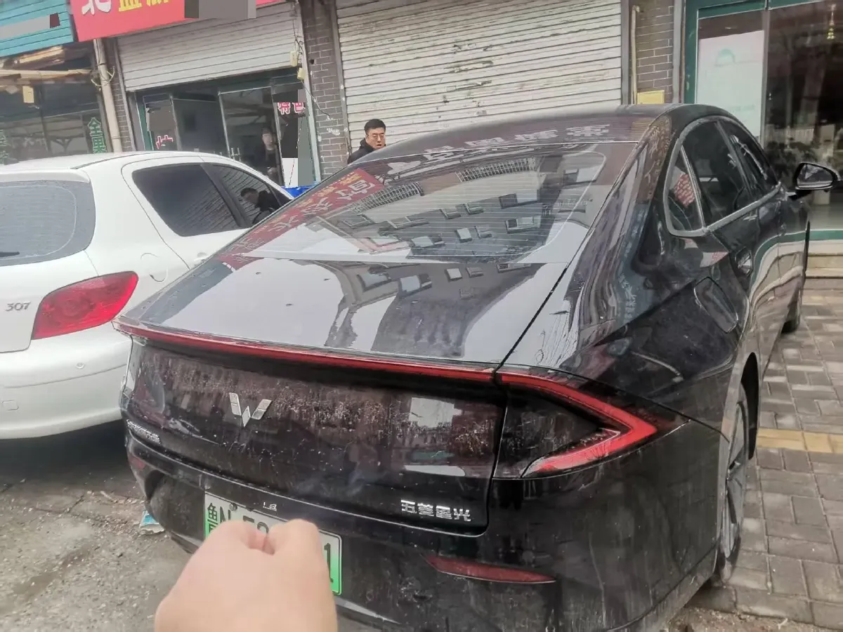 2024 WuLing XingGuang 1.5L 106HP L4 E-CVT PHEV 9.5KWH,autocango,china used car exporter,china ev exporter,chinese used car exporter,chinese used ev exporter