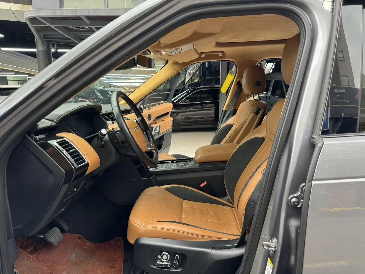 2020 Land Rover Discovery 3.0T 340HP V6 8AT,autocango,china used car exporter,china ev exporter,chinese used car exporter,chinese used ev exporter