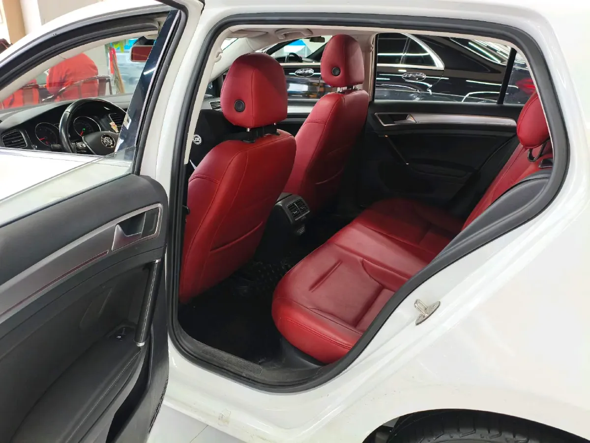 2020 Volkswagen Golf 1.4T 150HP L4 7DCT,autocango,china used car exporter,china ev exporter,chinese used car exporter,chinese used ev exporter