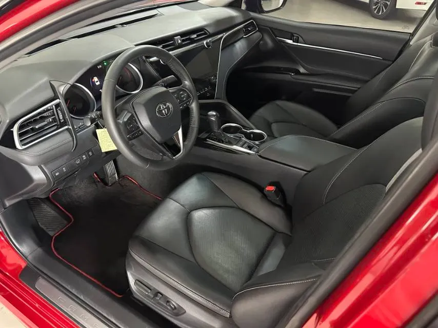 2019 Toyota Camry 2.0L 178HP L4 CVT,autocango,china used car exporter,china ev exporter,chinese used car exporter,chinese used ev exporter