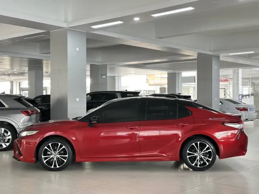 2019 Toyota Camry 2.0L 178HP L4 CVT,autocango,china used car exporter,china ev exporter,chinese used car exporter,chinese used ev exporter