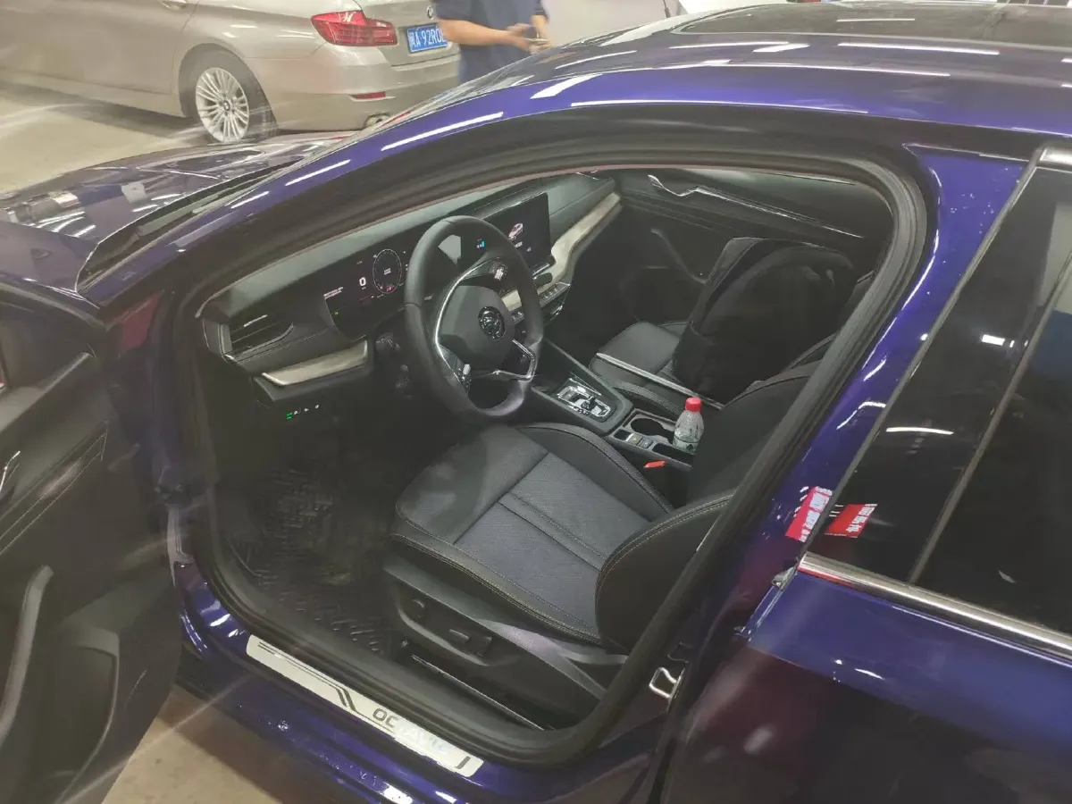 2021 Skoda Octavia 1.4T 150HP L4 7DCT,autocango,china used car exporter,china ev exporter,chinese used car exporter,chinese used ev exporter