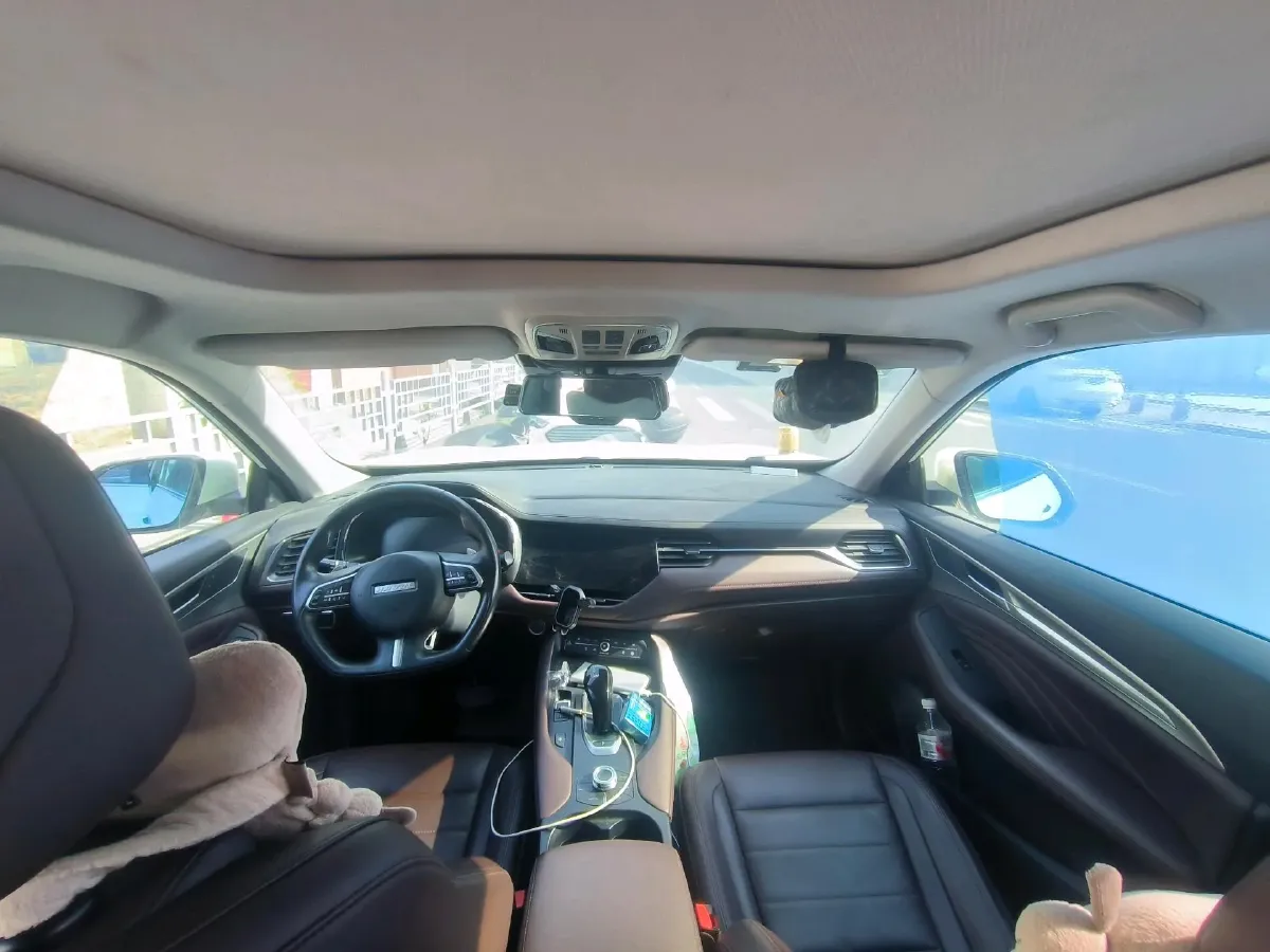 2019 Haval F7 2.0T 197HP L4 7DCT,autocango,china used car exporter,china ev exporter,chinese used car exporter,chinese used ev exporter