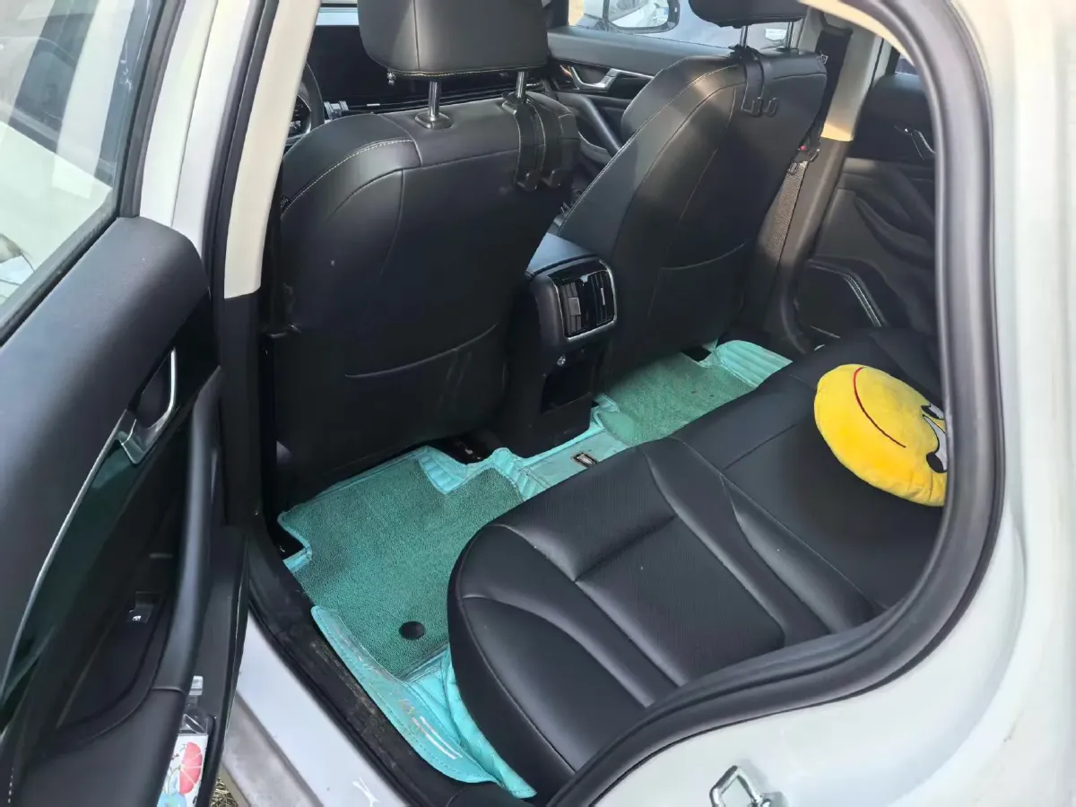 2023 Bestune B70 1.5T 169HP L4 7DCT,autocango,china used car exporter,china ev exporter,chinese used car exporter,chinese used ev exporter