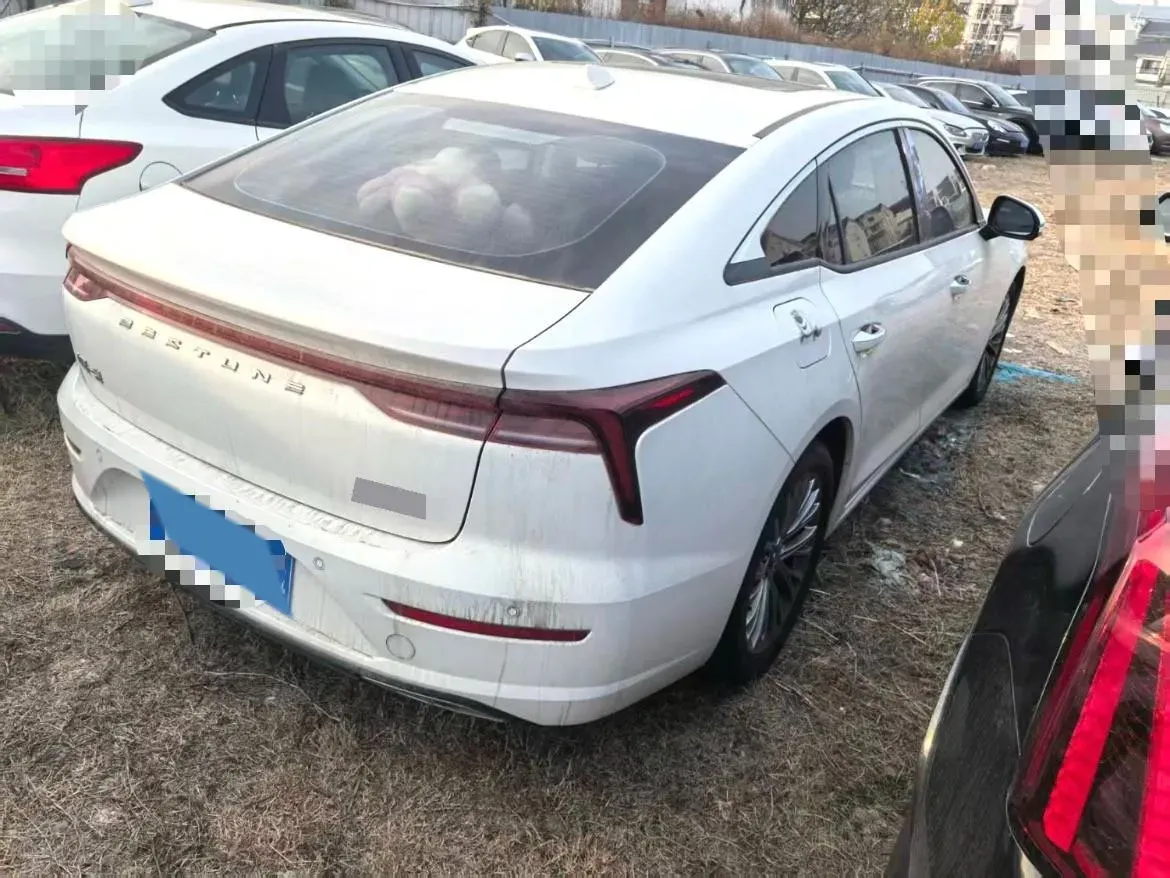 2023 Bestune B70 1.5T 169HP L4 7DCT,autocango,china used car exporter,china ev exporter,chinese used car exporter,chinese used ev exporter
