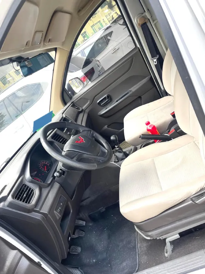 2022 JinBei Little Sea Lion X30 1.5L 102HP L4 5MT,autocango,china used car exporter,china ev exporter,chinese used car exporter,chinese used ev exporter