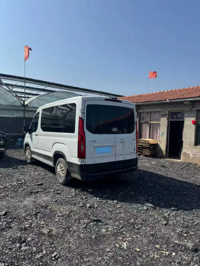 2022 JMC YuHu 9 2.0T 220HP L4 6MT,autocango,china used car exporter,china ev exporter,chinese used car exporter,chinese used ev exporter