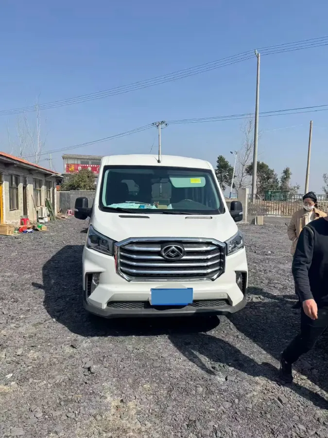 2022 JMC YuHu 9 2.0T 220HP L4 6MT,autocango,china used car exporter,china ev exporter,chinese used car exporter,chinese used ev exporter