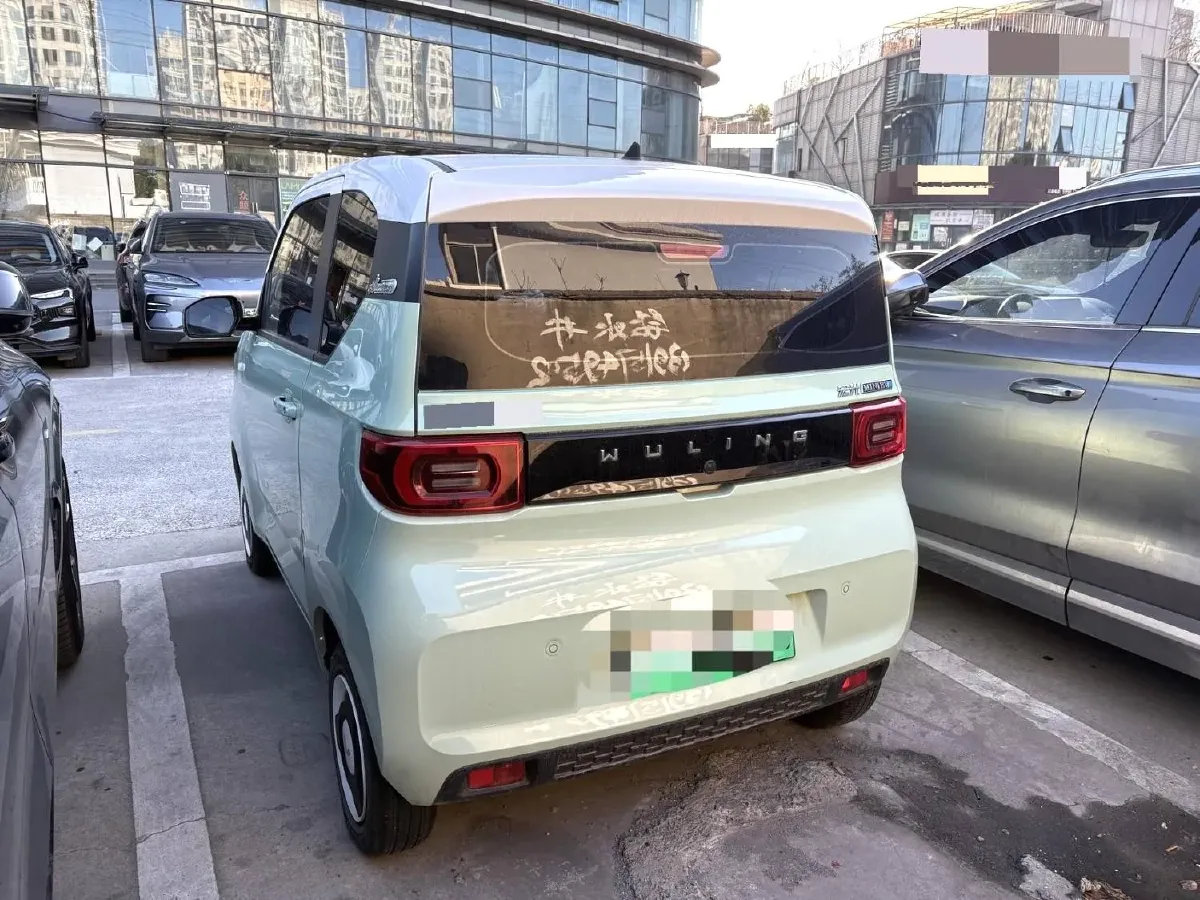2021 WuLing HongGuang MINI EV BEV 13.9KWH,autocango,china used car exporter,china ev exporter,chinese used car exporter,chinese used ev exporter
