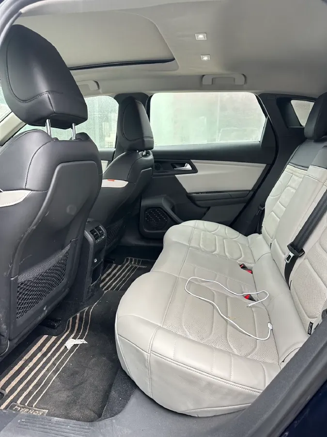 2024 Citroen C5 X 1.6T 175HP L4 8AT,autocango,china used car exporter,china ev exporter,chinese used car exporter,chinese used ev exporter