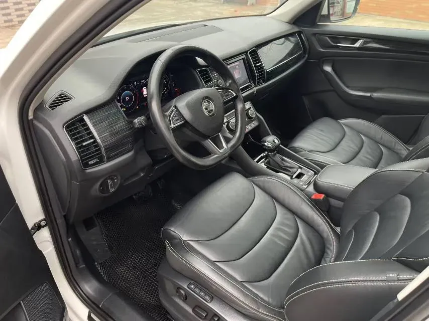 2019 Skoda Kodiak GT 2.0T 220HP L4 7DCT,autocango,china used car exporter,china ev exporter,chinese used car exporter,chinese used ev exporter