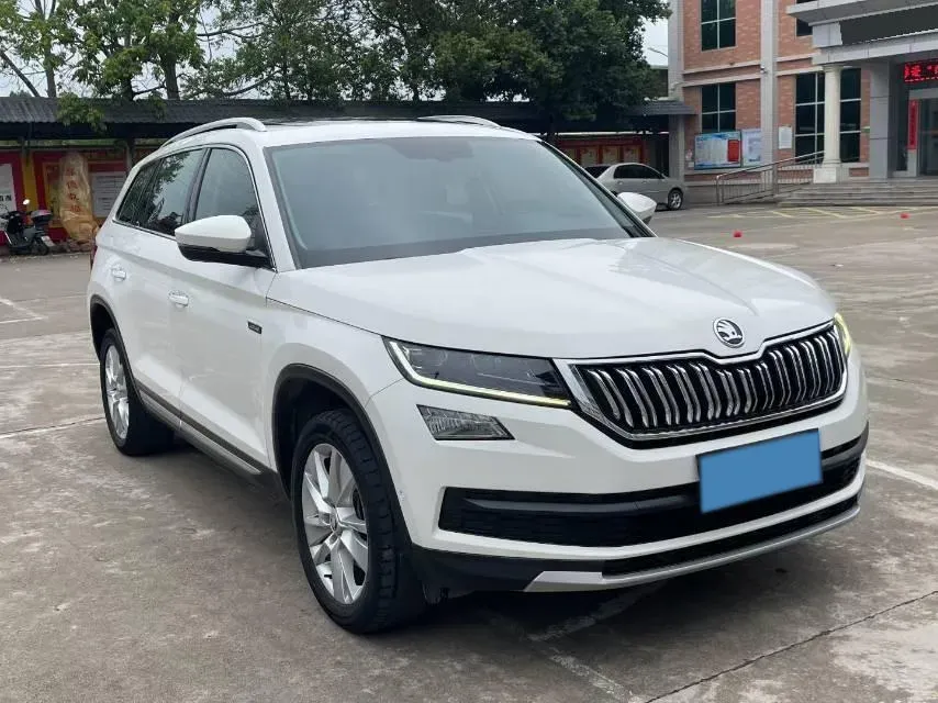 2019 Skoda Kodiak GT 2.0T 220HP L4 7DCT,autocango,china used car exporter,china ev exporter,chinese used car exporter,chinese used ev exporter