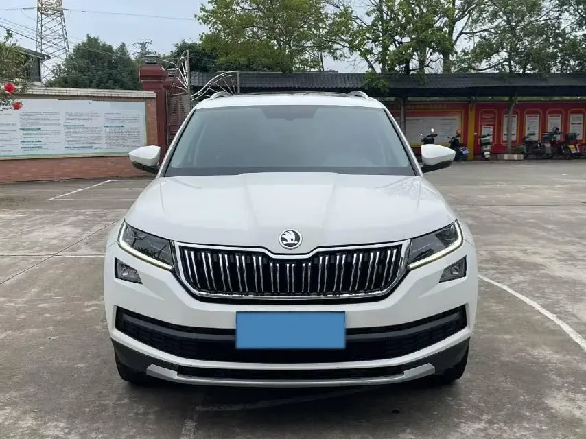 2019 Skoda Kodiak GT 2.0T 220HP L4 7DCT,autocango,china used car exporter,china ev exporter,chinese used car exporter,chinese used ev exporter