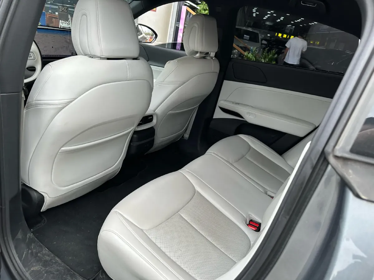 2023 Xpeng G6 BEV 87.5KWH,autocango,china used car exporter,china ev exporter,chinese used car exporter,chinese used ev exporter