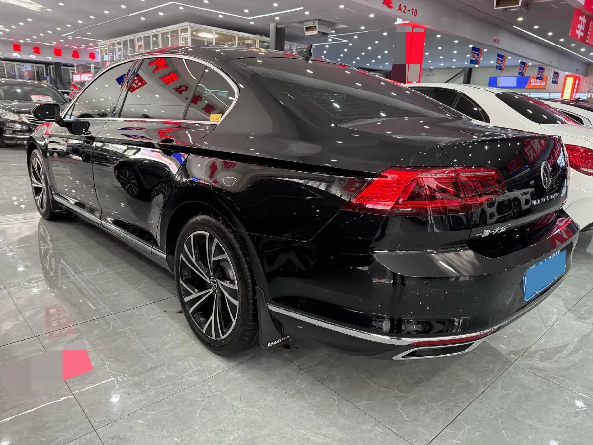 2021 Volkswagen Magotan 2.0T 186HP L4 7DCT,autocango,china used car exporter,china ev exporter,chinese used car exporter,chinese used ev exporter